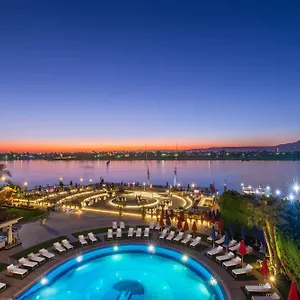 Otel Sonesta St. George - Convention Center