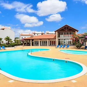 Le Chatelain 3* Santa Maria