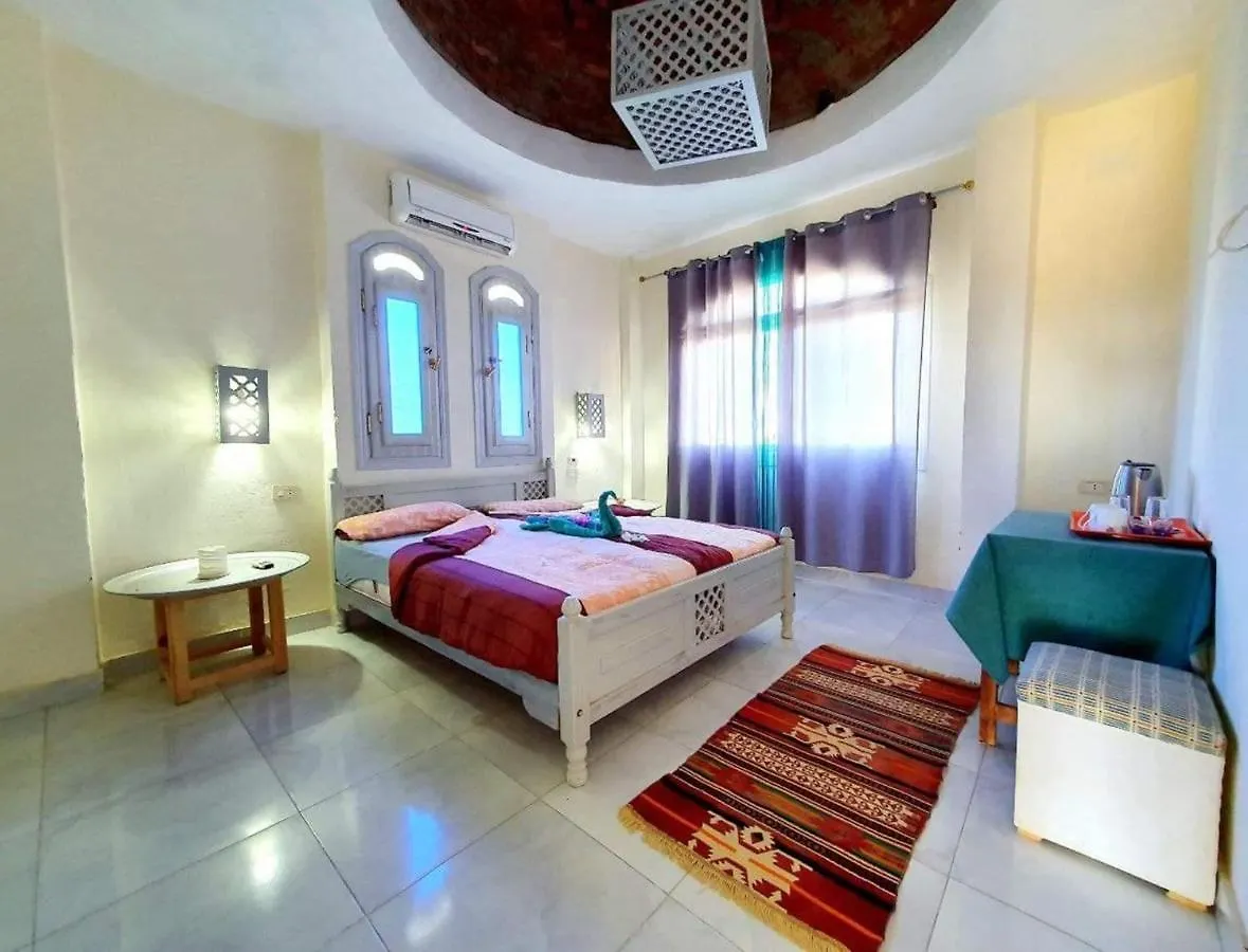 Konukevi Nile Compound Otel Luksor