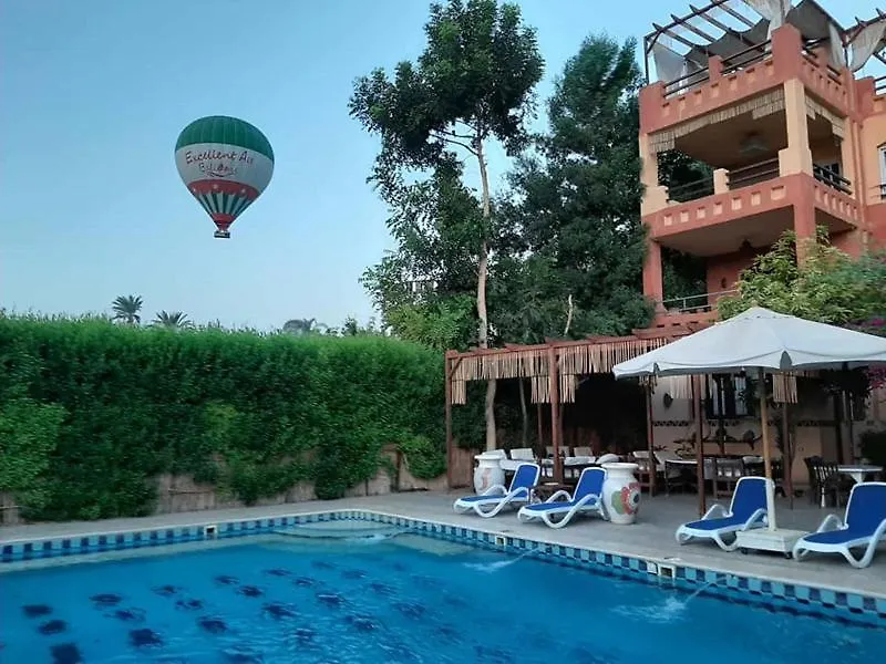 *** Konukevi Nile Compound Otel Luksor Mısır