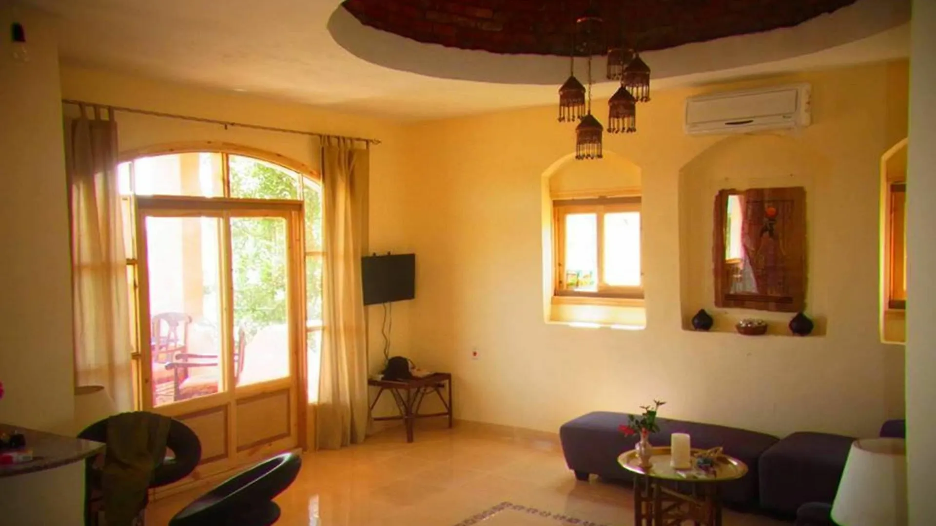 Nile Compound Otel Luksor 3*,  Mısır