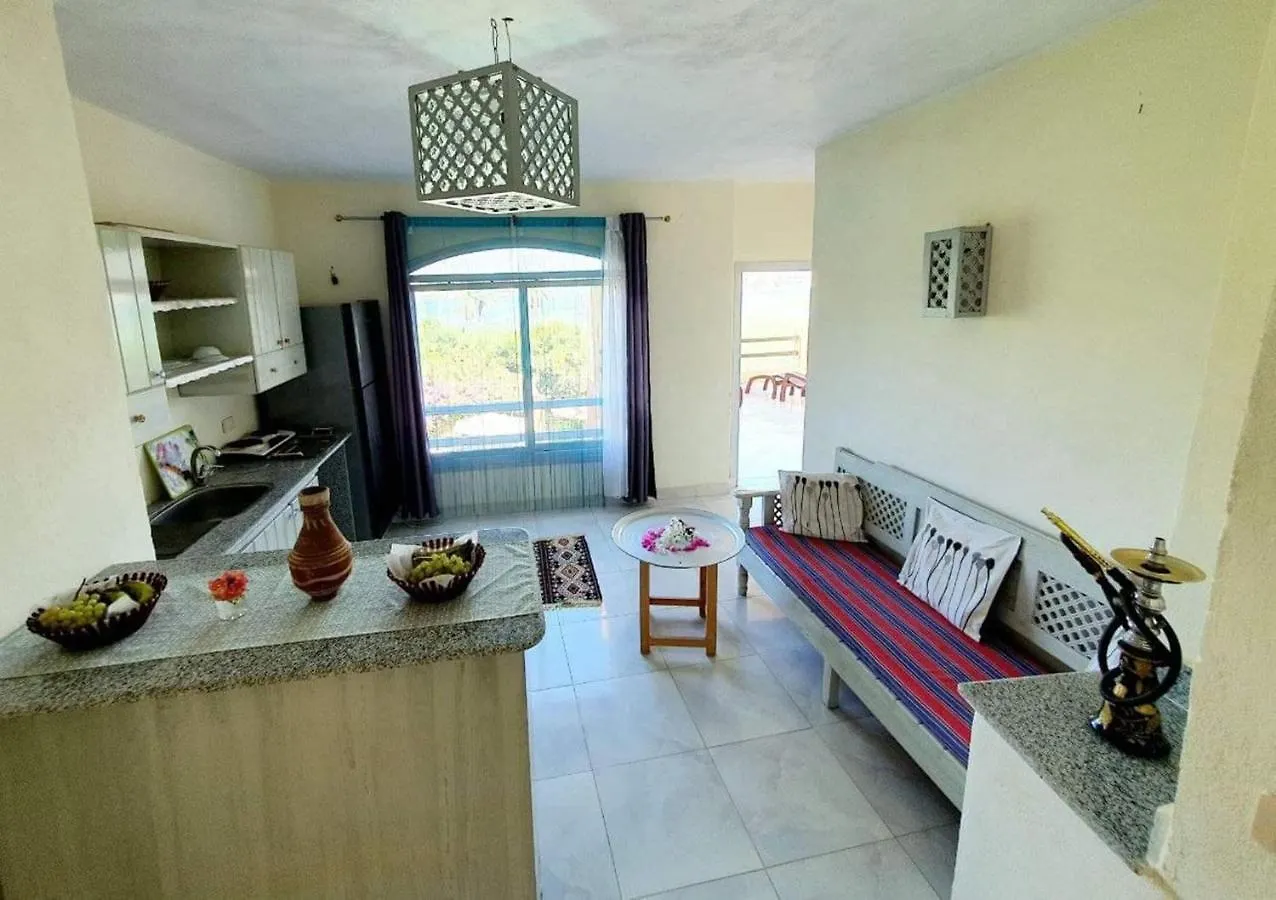 מלון לוקסור Nile Compound